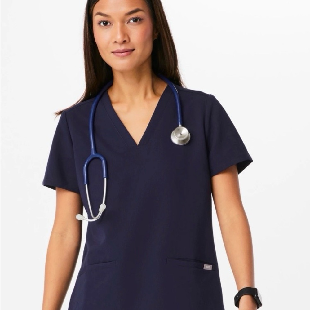 Figs Navy Blue Casma Three-Pocket Scrub Top™